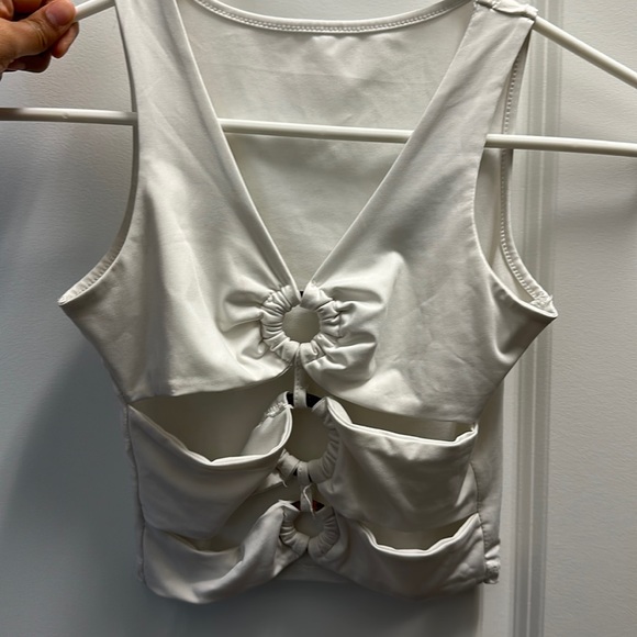 Stretchy Ringer Tank - Picture 2 of 7